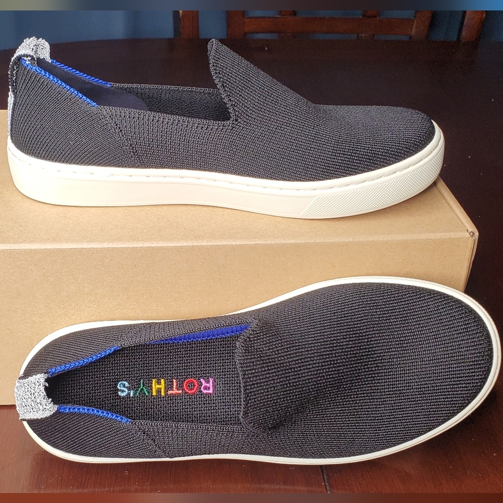 ROTHY'S THE KIDS SNEAKER IN BLACK
